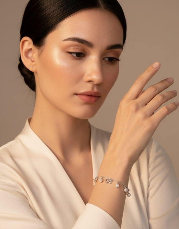 Bow and Pearl Bracelet