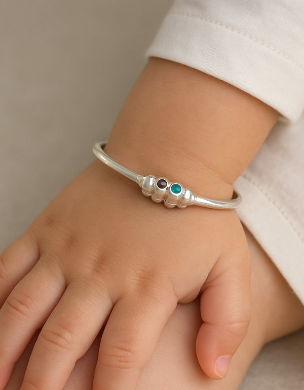 Lovely Plain Bangle For Kids